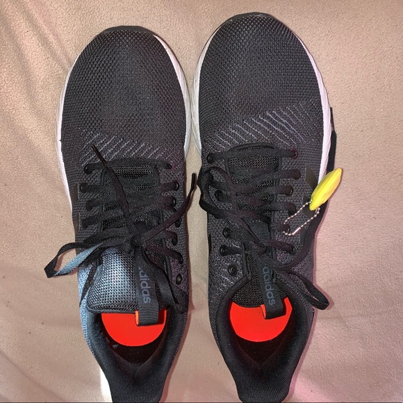 adidas shoes - Picture 4 of 7